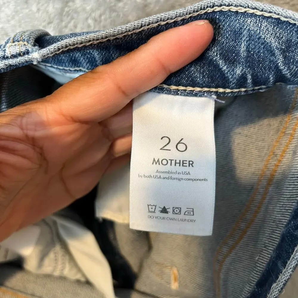 MOTHER Superior High Waisted Study Hover Jeans 26 Distressed Effortless Chic - Picture 9 of 10